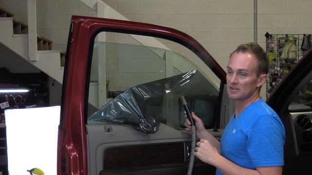 How To Remove Old Tint From Front Windows--Any Vehicle смотреть онлайн