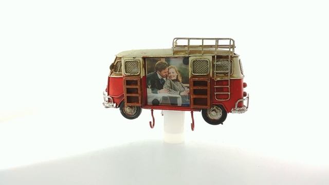 1404E-4372 Фоторамка-ключница "Автобус" красный смотреть онлайн