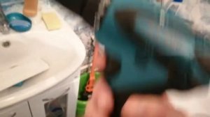 Подключаем шкаф в ванной к электричеству