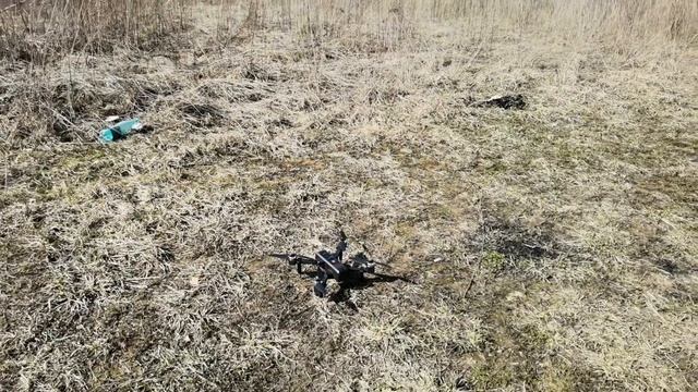 Более удачные испытания дрона MJX Bugs 4W на природе. смотреть онлайн