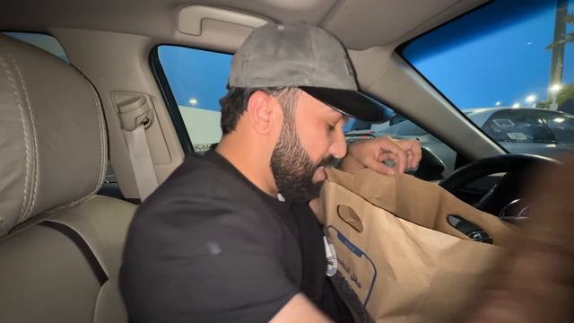 Madina 🇸🇦 to Kuwait 🇰🇼 by Road - 2nd Day of Eid Travelling - Ep.01 смотреть онлайн