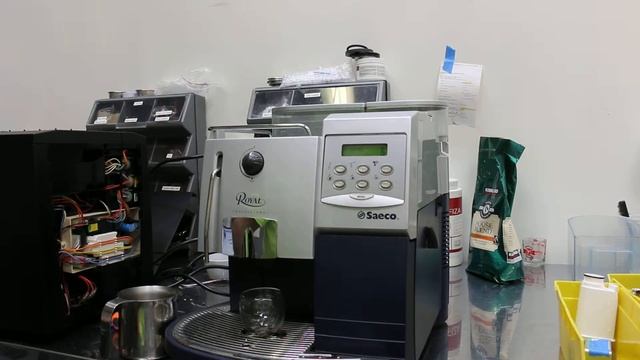 Saeco Royal Espresso Machine смотреть онлайн