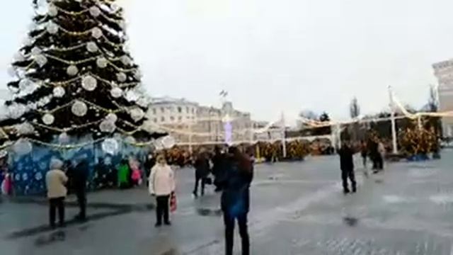 Новогодняя Ёлка В Воронеже смотреть онлайн