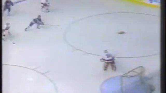 Nikolai Borschevsky's brilliant goal vs Jets for Leafs (1994) смотреть онлайн