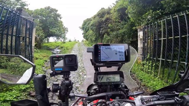 Motorcycling the mighty COTOPAXI volcano in Ecuador S6 - E17 смотреть онлайн