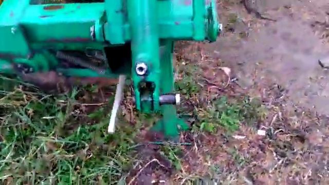 Сеялка СМ-8 для точного высева смотреть онлайн