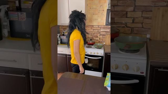 Света как ВАМПИРЫ В РЕАЛЬНОЙ ЖИЗНИ. Тик Ток Страшилки AmyMyr смотреть онлайн