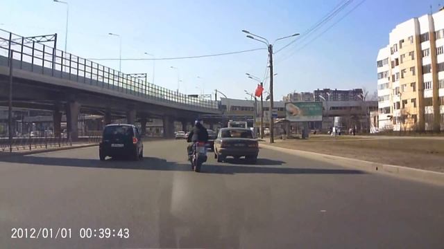 мотоцикл vs автомобиль смотреть онлайн