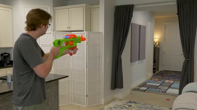 [REVIEW] Nerf Zombie Strike Contractor смотреть онлайн