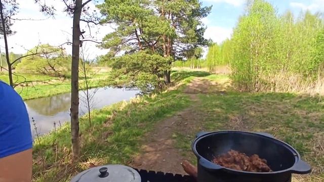ГОТОВИМ НА ПРИРОДЕ.ГОВЯДИНА С ПОМИДОРАМИ В КАЗАНЕ.За добавкой к Серго. смотреть онлайн