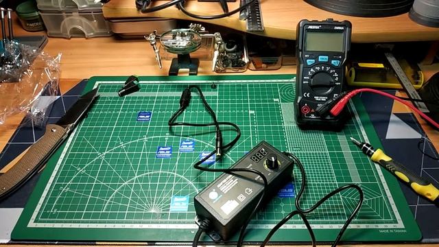 Регулируемый блок питания KJS 1509(3-24 В).