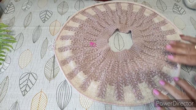 Вяжу,продвигаю колоски,хожу в гости и мечтаю о новых процессах🪴🧶👚👕 смотреть онлайн