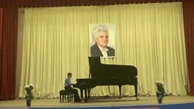 С. Прокофьев. "Меркуцио" из балета "Ромео и Джульетта", исп. Владимир Морозов, преп. Л. И. Горячев смотреть онлайн