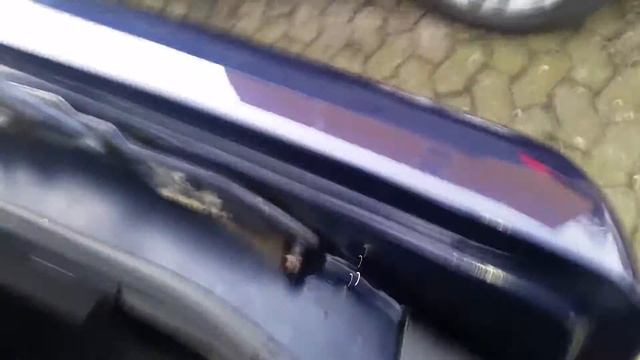 Замена амортизаторов крышки багажника на BMW e 39 смотреть онлайн