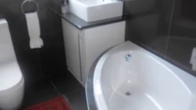 3.0 Bedroom Duet For Sale in Waterkloof Glen, Pretoria East, South Africa for ZAR R 3 150 000 смотреть онлайн