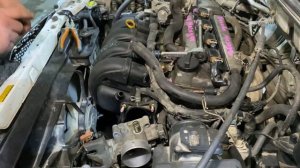 Разбираемся с повышенными оборотами на Toyota Corolla Fielder / Замена дроссельной заслонки