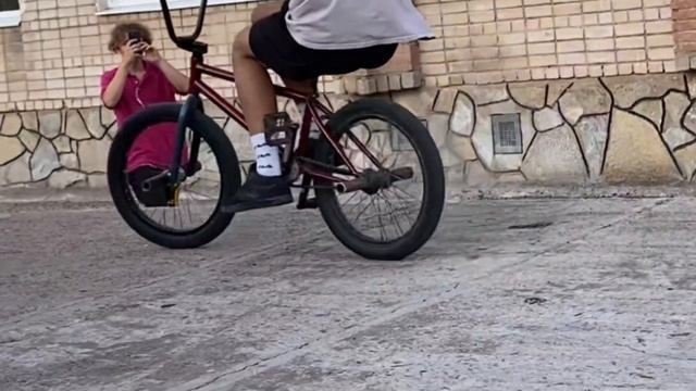 БЭМЕРСКИЕ БУДНИ #5 | Лето на BMX | Какие споты , такие и трюки #bmx #bmxforever #bmxstreet #bmxlife