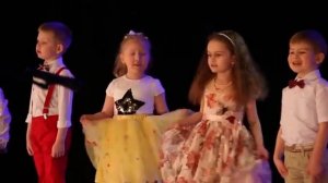 Песенка  "ПАПОЧКА"  сл. и муз. Лилии Кнорозовой (ЛЮБЛЮКА) Вокальная группа "Солнышко" Казахстан