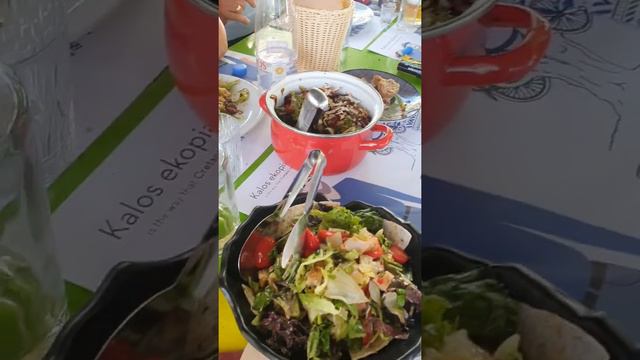 18-21: Где мои 17 лет? ))) нет, не на Большой Каретной)) КРИТ, АГИОС НИКОЛАОС, ТАВЕРНА КАРНАГИО смотреть онлайн