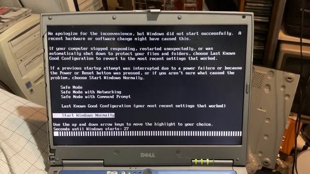 Dell Inspiron 8500 смотреть онлайн