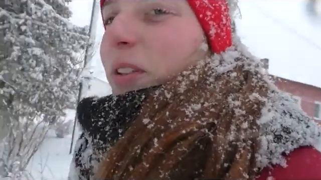 Таруса.Плюсы и минусы жизни в Тарусе/Как живётся в Тарусе. Зима.Снег. Новогодний ВЛОГ смотреть онлайн