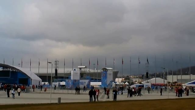 Олимпийский огонь зажжен!!! Прогулка в Олимпийском парке смотреть онлайн