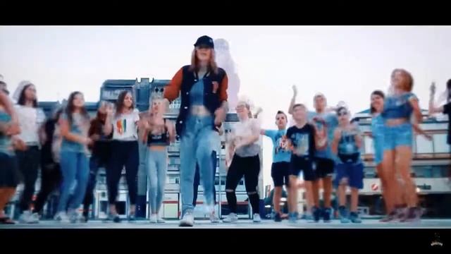 8rasta9 - STOTKA (Official Music Video) ft. xniks2x - REAKCIJA смотреть онлайн