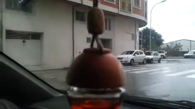 Nissan almera extreme bass!!(Bajos en nivel medio) смотреть онлайн