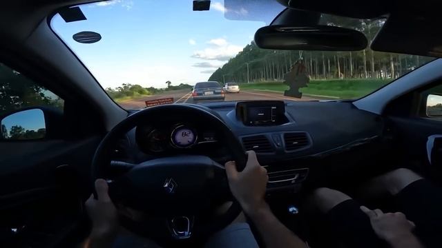 TIOZÃO DE OMEGA 4.1 VEIO ME EMPURRAR DE FLUENCE 2.0 TURBO MANUAL!!?? смотреть онлайн