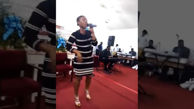 Min. Georgina Muin смотреть онлайн