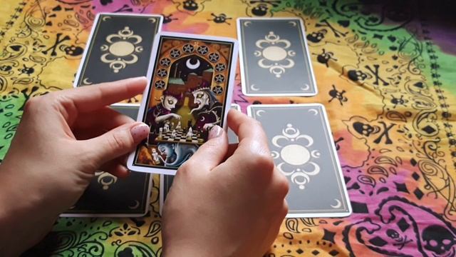 Онлайн гадание Таро/СТОИТ ЛИ ЖДАТЬ ОТ НЕГО ПРЕДЛОЖЕНИЯ? ИНИЦИАТИВЫ? КАКИЕ У НЕГО НАМЕРЕНИЯ? смотреть онлайн