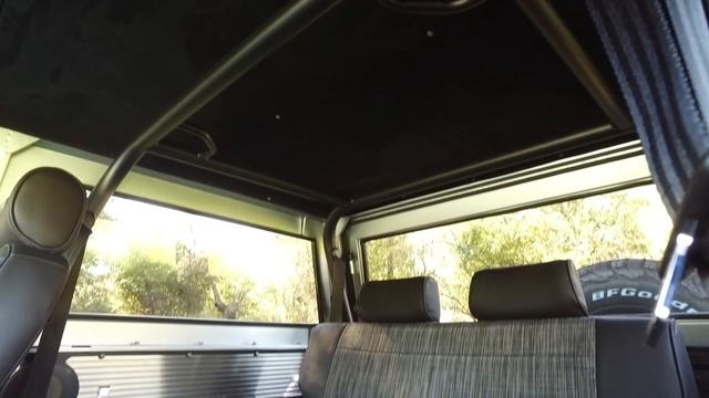 ICON New School BR #42 Restored & Modified Ford Bronco смотреть онлайн