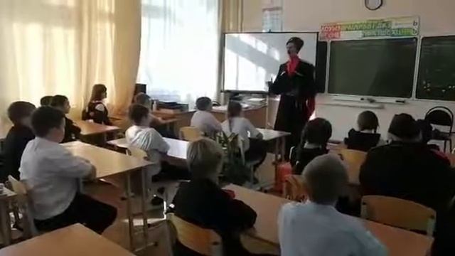 Час истории « Наша станица - Кубани частица» в казачьем классе смотреть онлайн