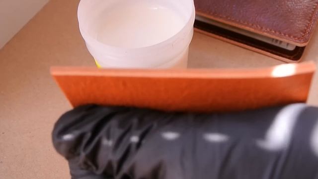 TOKONOLE - средство для обработки торца кожи