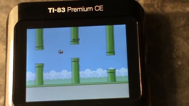 TI-83 Premium CE + FlappyBird смотреть онлайн