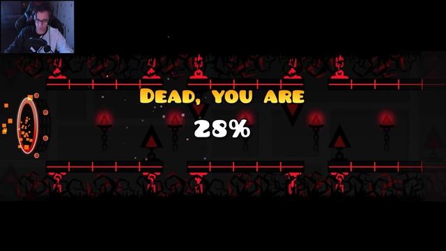 ДЕШЁВАЯ против ДОРОГОЙ МЫШКИ В GEOMETRY DASH смотреть онлайн