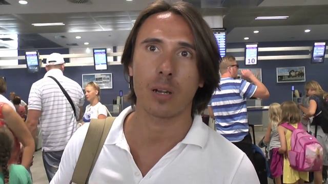 Аэропорт в Тивате: Добро пожаловать в Черногорию! смотреть онлайн