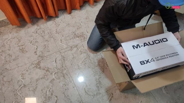 M-Audio BX4 4.5 inch 120 watt Multimedia Reference studio monitor unboxing review under 15000 Rs смотреть онлайн
