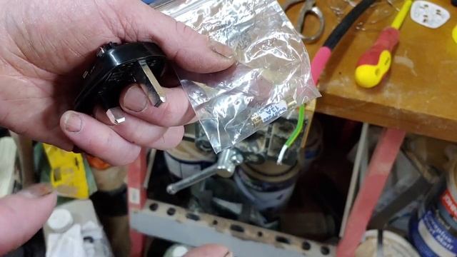How To Make A Ultra Hi-End Figure Of 8 Powercord смотреть онлайн
