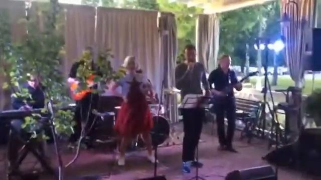 Savvaband на летней террасе смотреть онлайн
