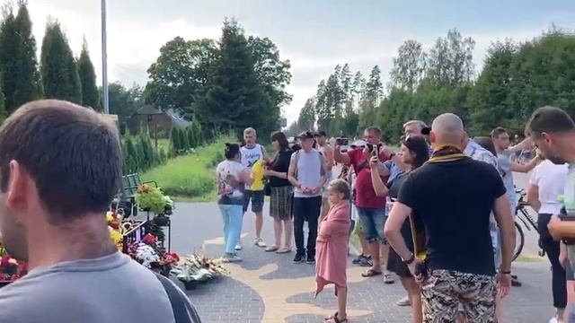 Viktora Coja Fani Piemin 30.gadadienu Kopš Mūziķa Nāves