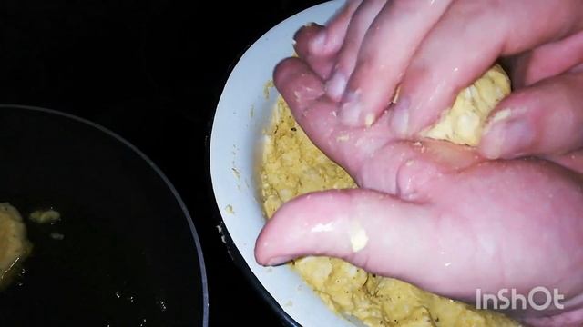 готовим тжадм (твиштари). это грузинские кукурузные лепешки..... смотреть онлайн