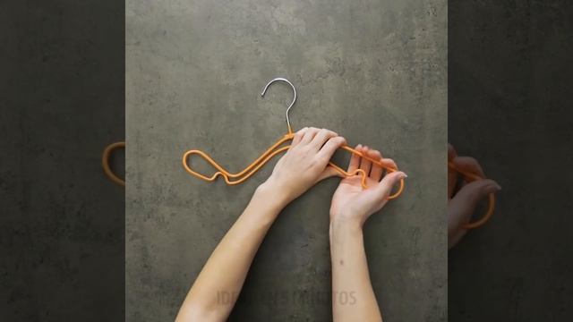 20 TRUCOS DE TODO UN GENIO CON GANCHOS PARA HACER LA VIDA MÁS FÁCIL смотреть онлайн