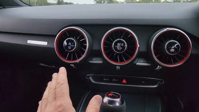 2022 Audi TT RS