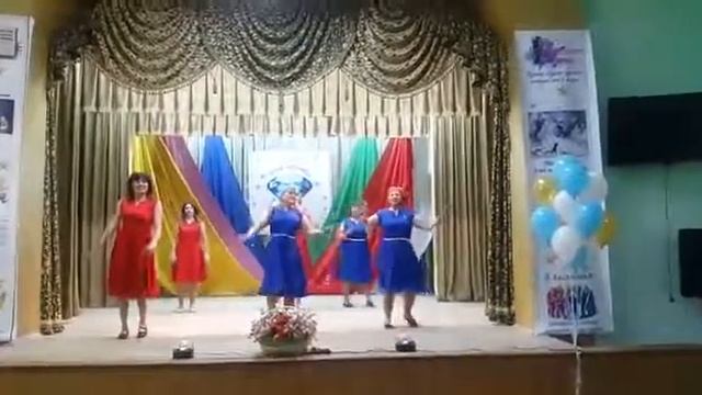 Танец воспитателей детский сад 16. смотреть онлайн