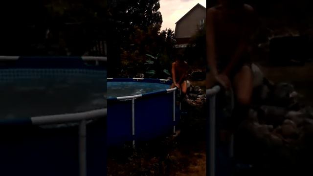 Как нужно правильно и смешно прыгать в босеин смотреть онлайн