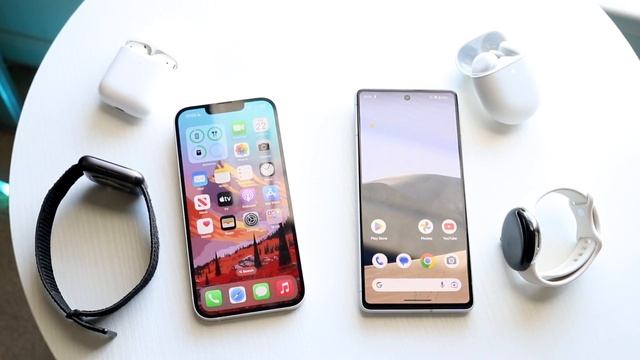 Apple Ecosystem Vs Google Ecosystem! (Comparison) (Review) смотреть онлайн