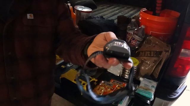 How to Build a Winter Vehicle Survival Kit! Road Warrior! смотреть онлайн