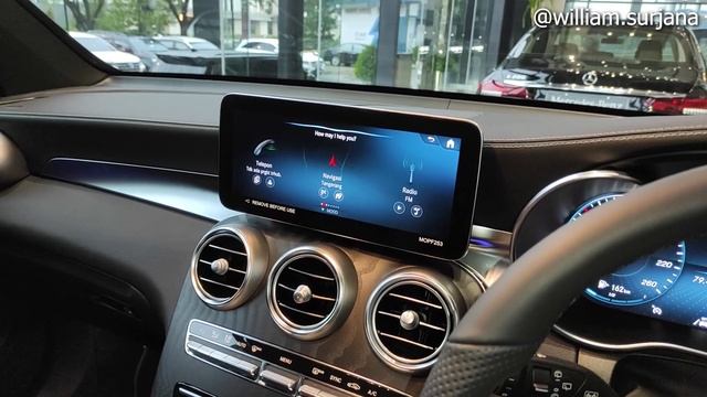 Mercedes-Benz GLC 200 AMG Line Night Edition [X253] Facelift review - Indonesia смотреть онлайн