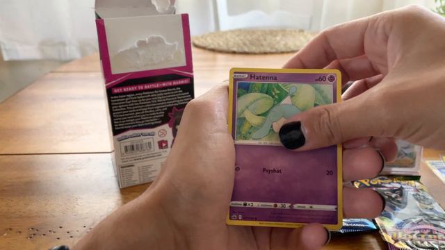 Marnie Premium Tournament Collection Box opening! смотреть онлайн